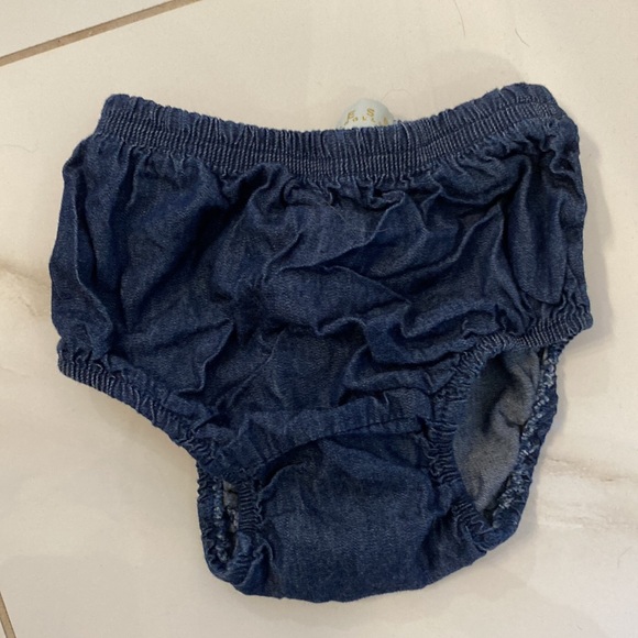 Guess Jean Ruffle Dress - Picture 5 of 6